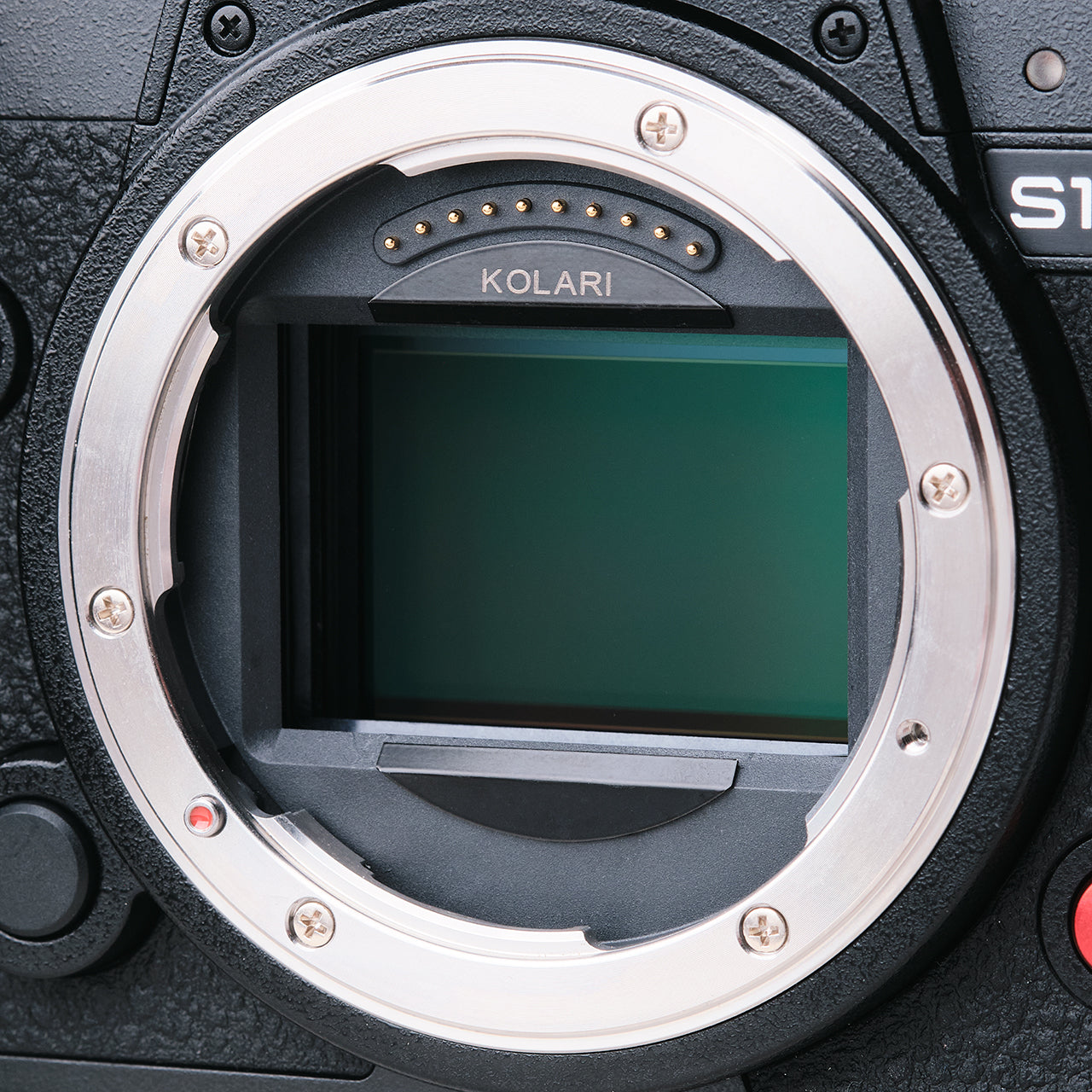 Kolari Magnetic Mounting Plate for for Panasonic Lumix (L-Mount)