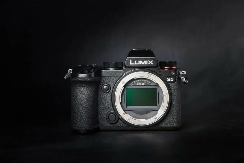 Clear L Mount Filter in Panasonic S5