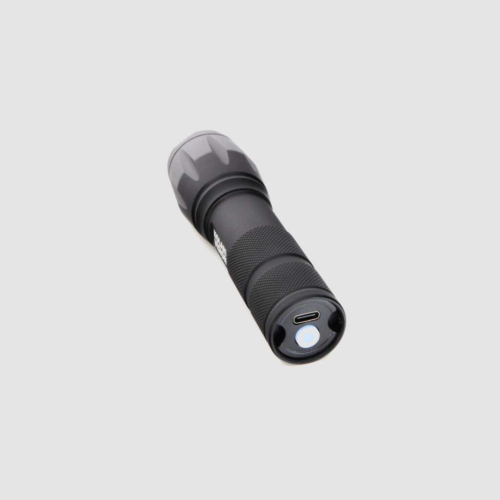 Kolari Pro UV IR Dual Flashlight (Ultraviolet/Infrared) KVFlashlightUVIR white background product shot