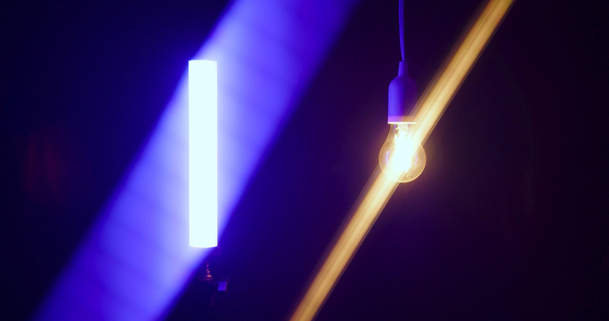 After image Kolari Flare Lens Filters - 2_Lights_Streak - before Kolari Streak Lens Filter