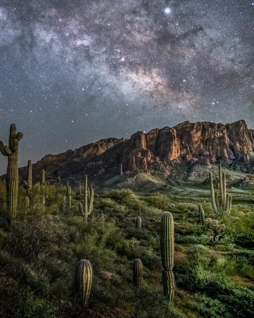 Astro20Landscape20 20Superstition20Mtn20 20Tim20Liscum b82bece1 50c8 4e5d 8f38 5f20bbaaa4f3